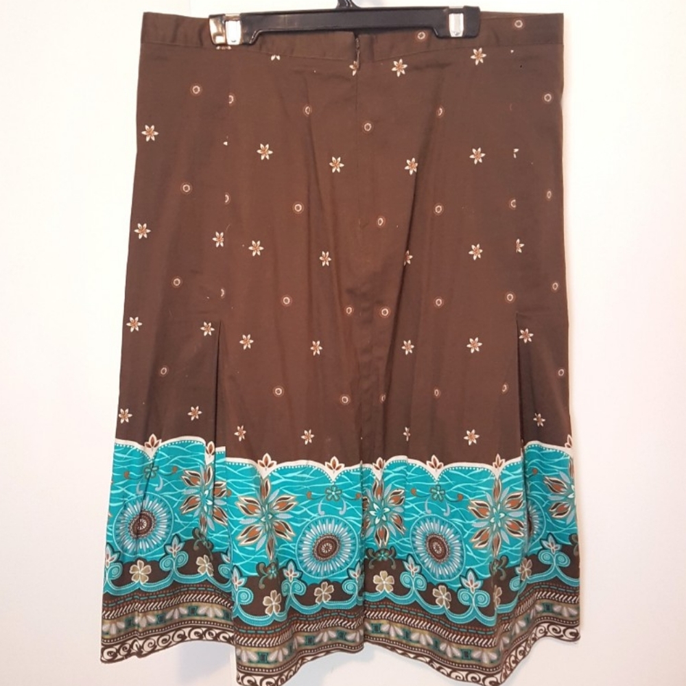Dynamite BOHO floral skirt